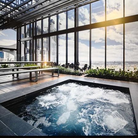 Hfn Heart Of Melbourne Cbd Apartamento Exterior foto
